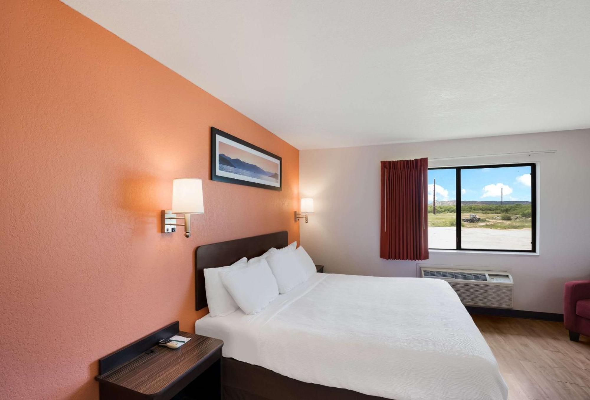 Quality Inn & Suites ジャンクション エクステリア 写真