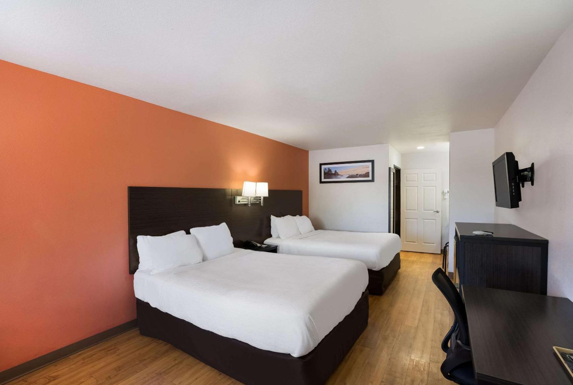 Quality Inn & Suites ジャンクション エクステリア 写真